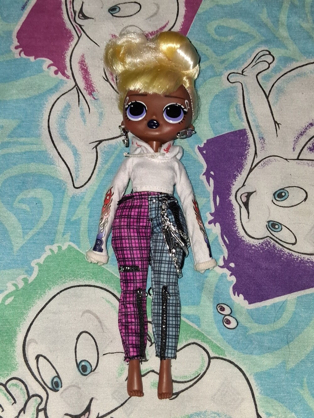 LOL Surprise OMG Melrose Rock Out Doll Play & Style Toy